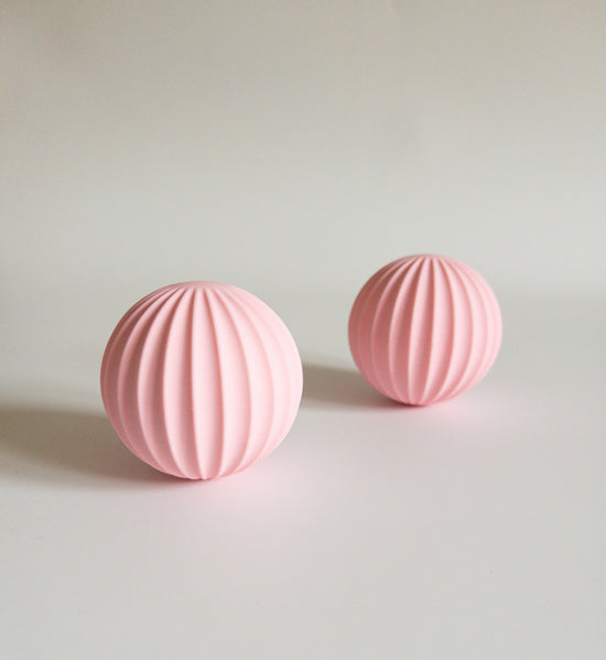 Weighted Pilates ball - 3kg pair pink